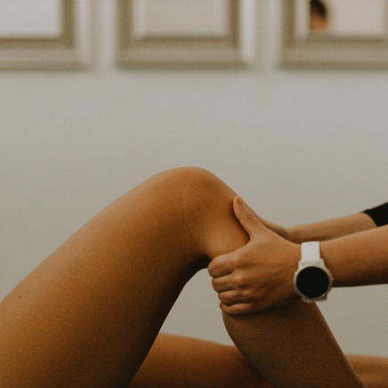 Czym jest kolano skoczka (i jak je leczyć)?